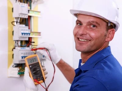 Prüfung elektrischer Anlagen: Wer ist verantwortlich?