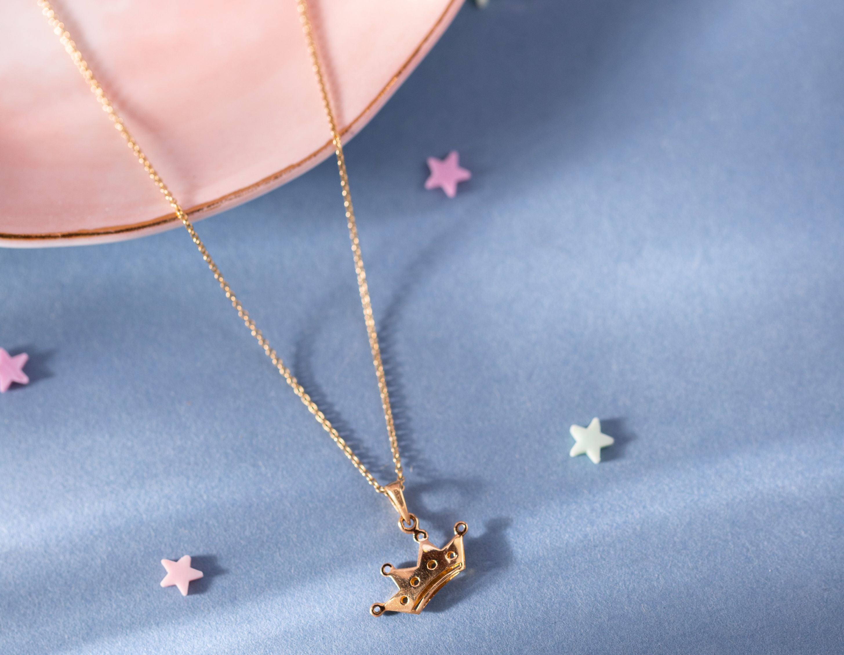 Die Bedeutung der Liebe und Kraft in Czarina Herzketten – Schmuck für selbstbewusste Frauen