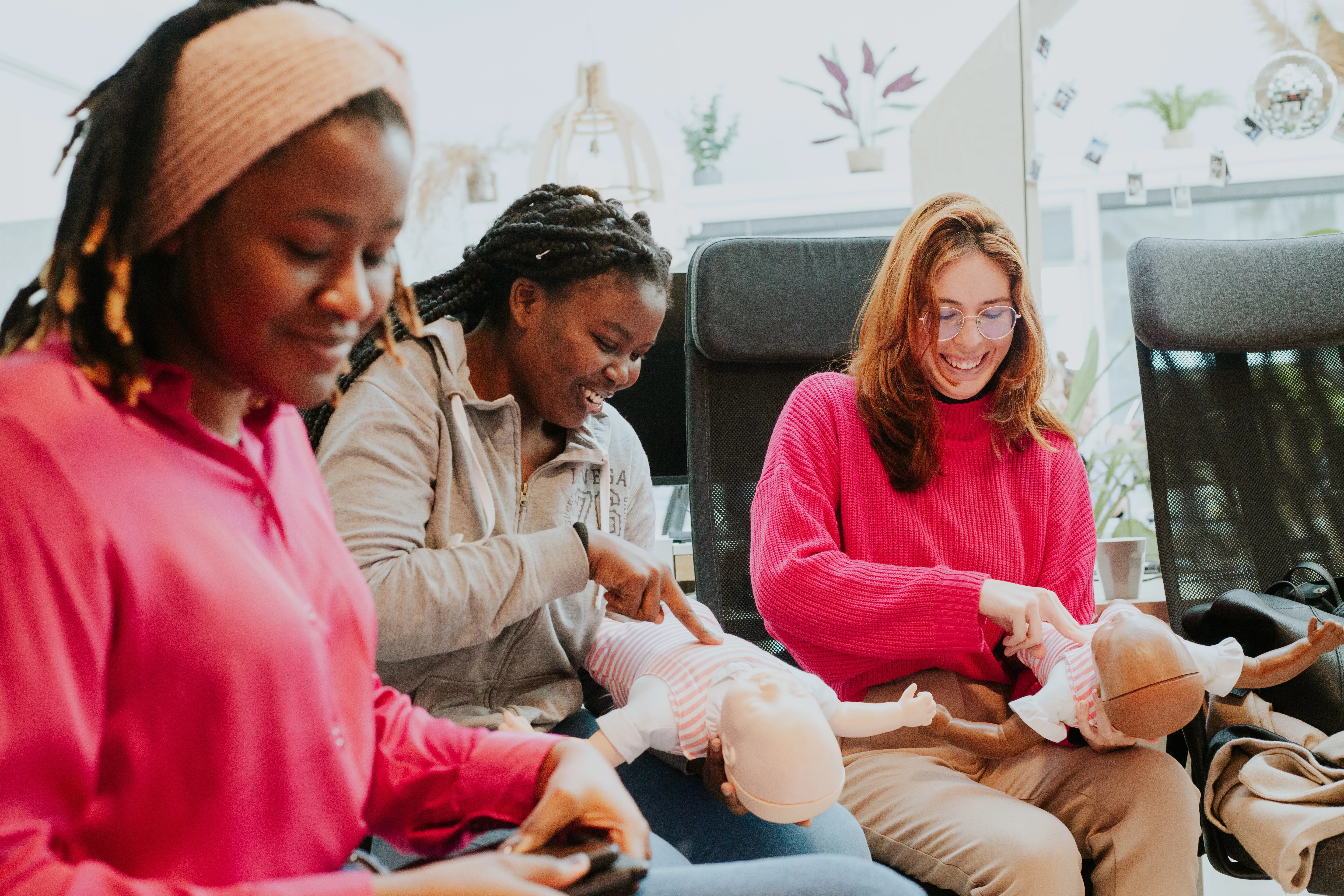 What Is an Au Pair? A Complete Beginner’s Guide 2025