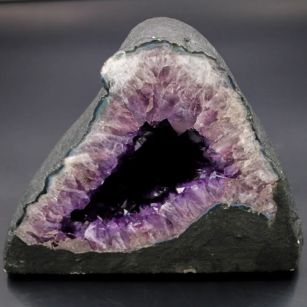 Amethyst kaufen – Schönheit und Energie vereint