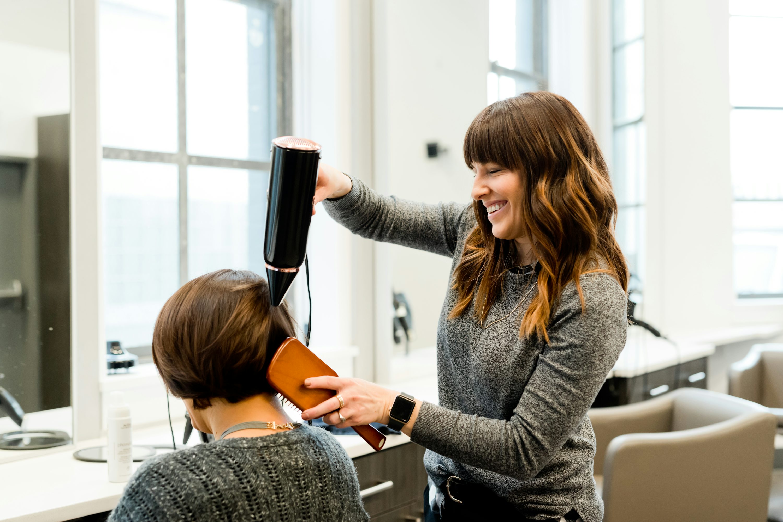 Wellness & Spa Einrichtung mit Stil – Friseureinrichtung vom Fachhändler